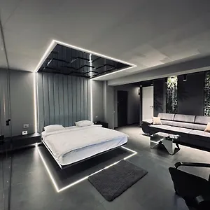 The Hatz Apartment